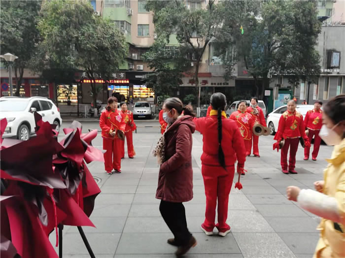 四川中青旅綿陽分社、綿陽市中旅假日旅行社、綿陽自來文化傳播有限公司24H自助售貨服務盛大開業
